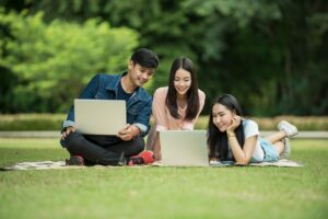 30代未経験が一から勉強するための最適な方法は？